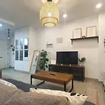 5 Apartamento De 2 Habitaciones Y Metro
